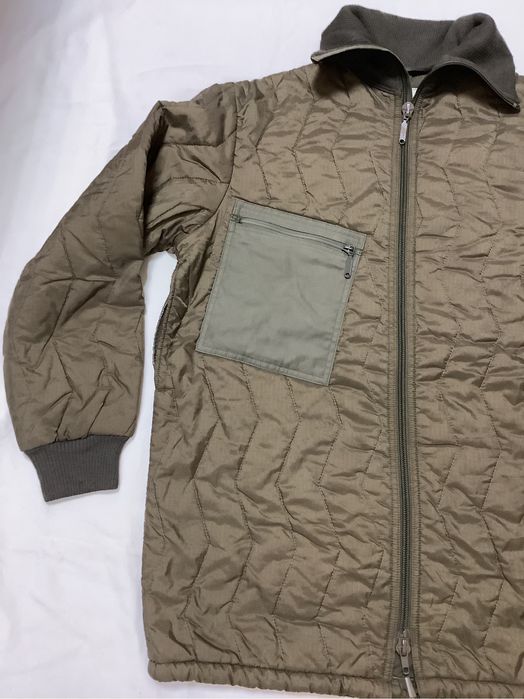 Jacheta militara matlasata L