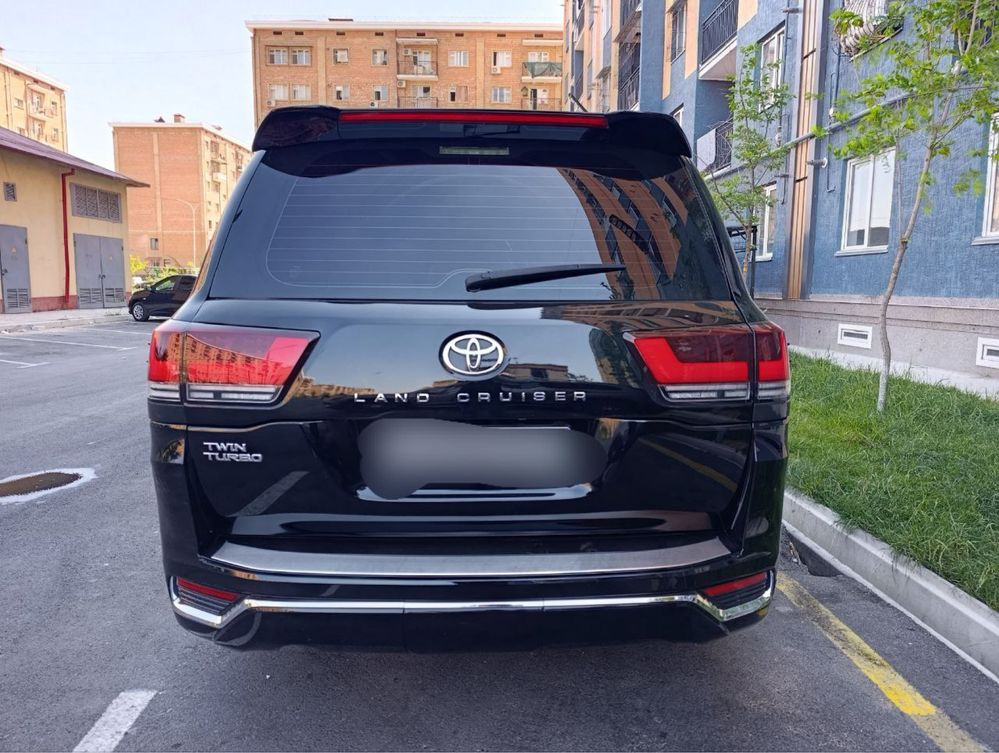 Toyota Land Cruser