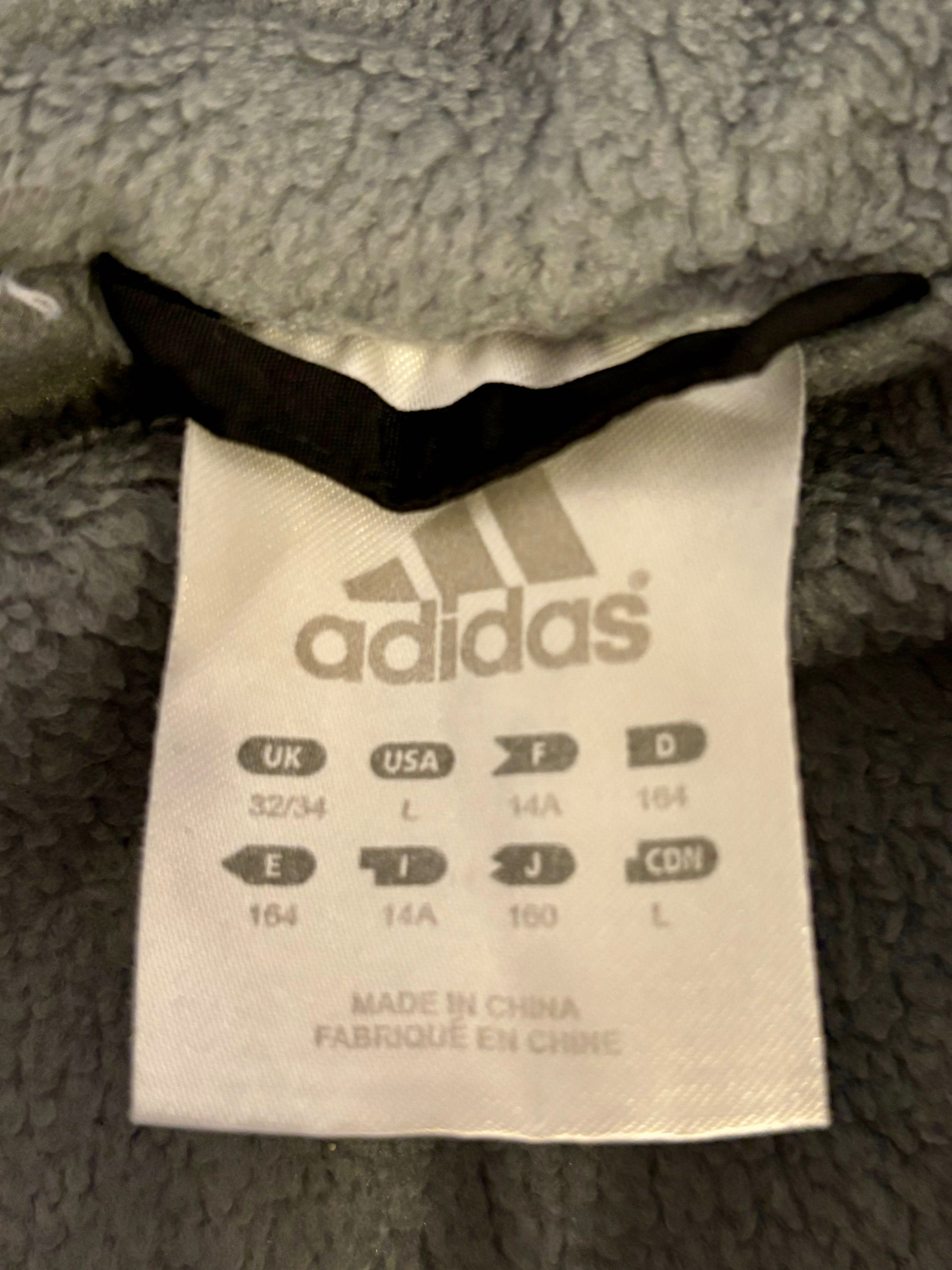 Adidas черно яке