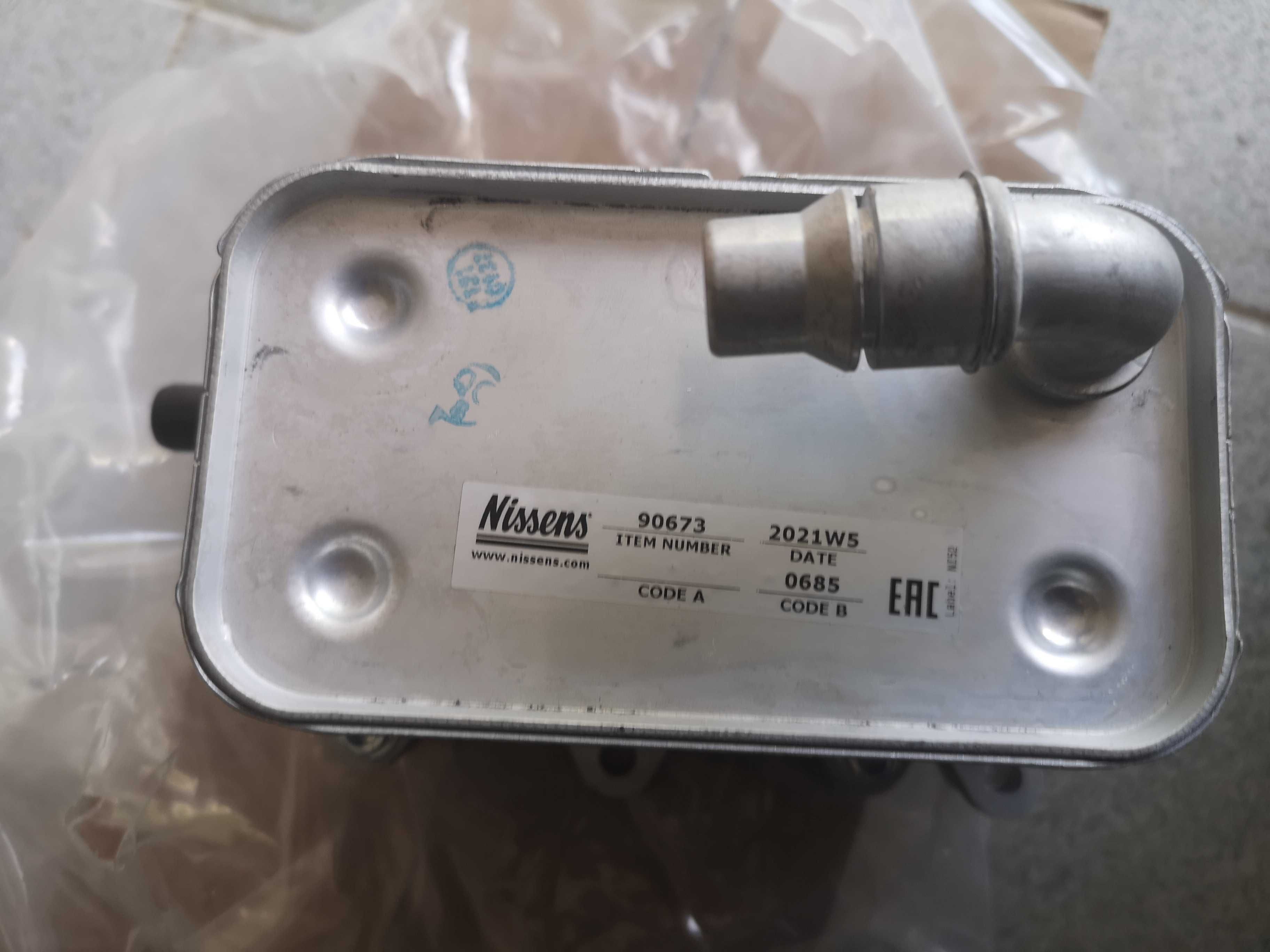 Маслен охладител 90673 nissens за бмв e60 N47, M57, range rover  3.0d