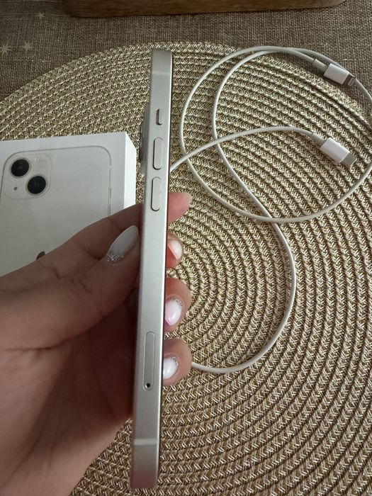 iPhone 13 употребяван