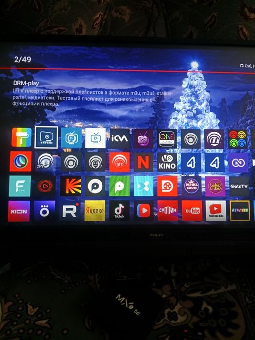 Продам телевизор с выходом в интернет.