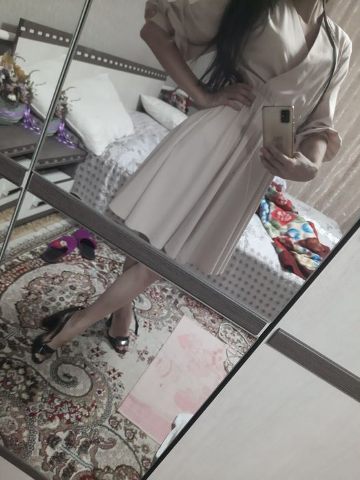 Продам новое и красивое , качественное платье за приемлемую цену