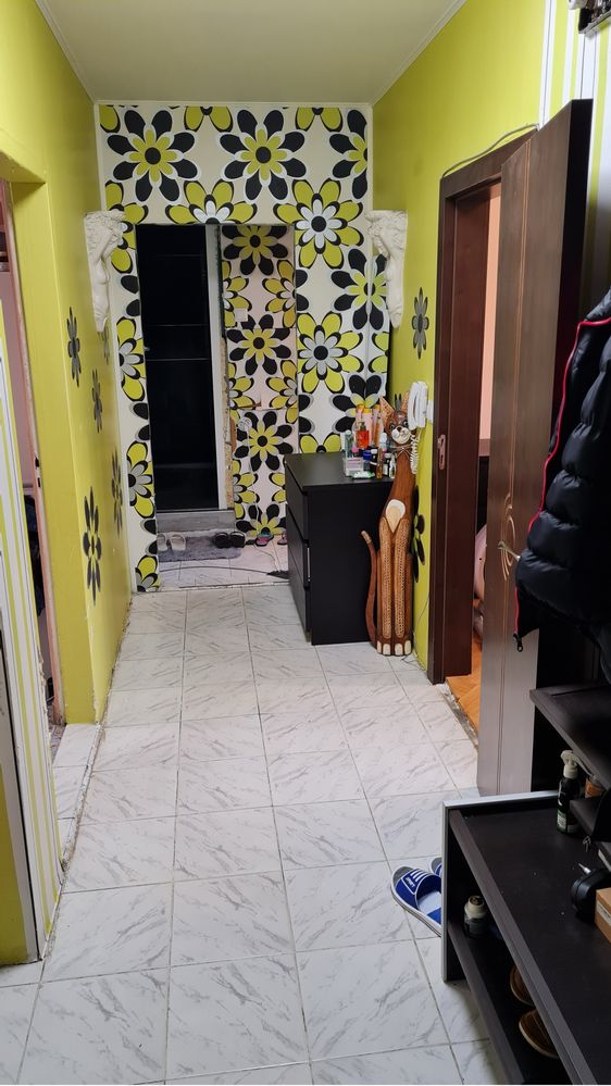 Продавам апратамент 100кв.м