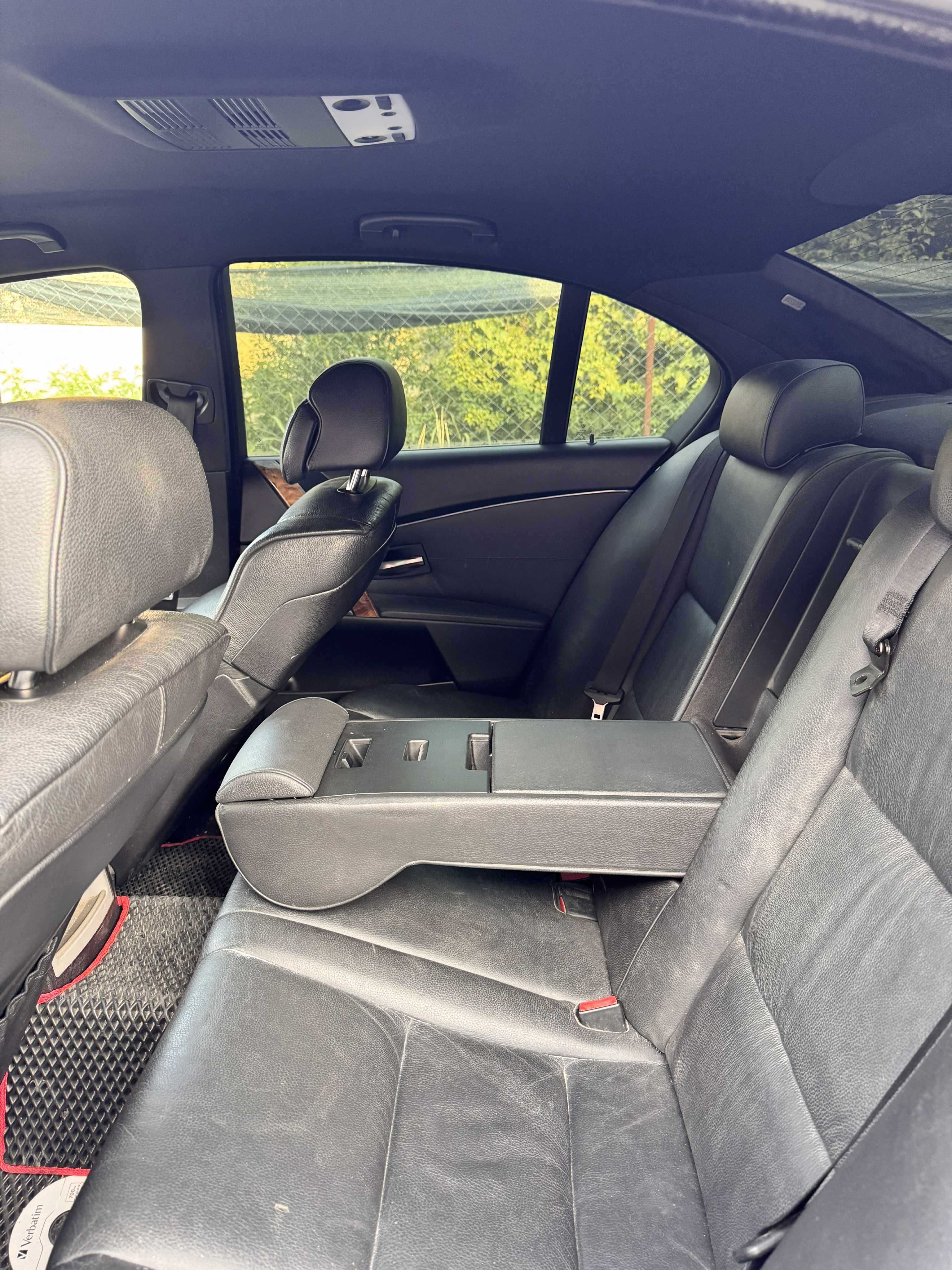 BMW Seria 5 E60 530I