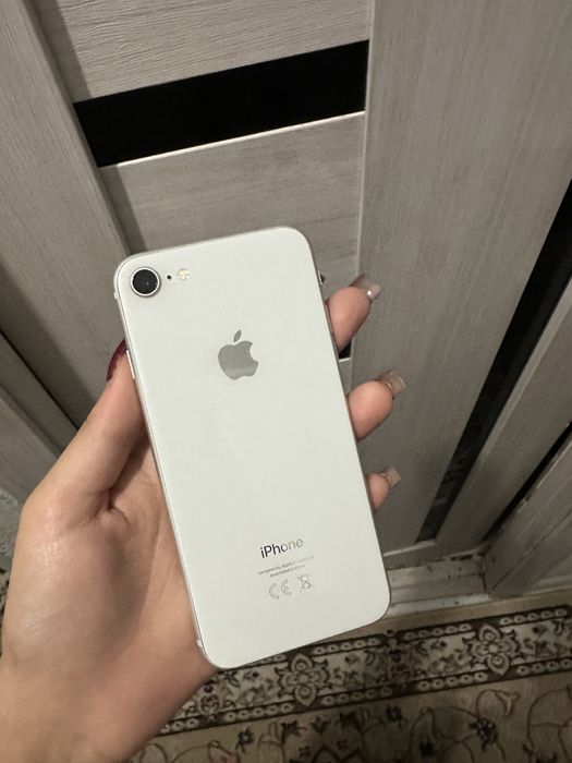 Iphone 8 в хорошем состоянии