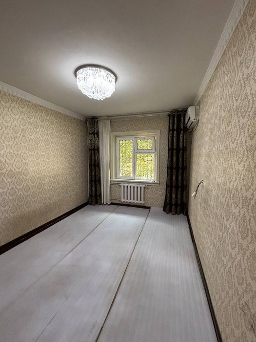 Продаю квартиру Яшнабадский р-он Авиасозлар-2 Франция 55м2. 2-ком 1-эт