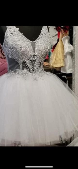 Официална рокля , бална рокля