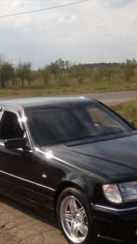 Стекло лобовое w140