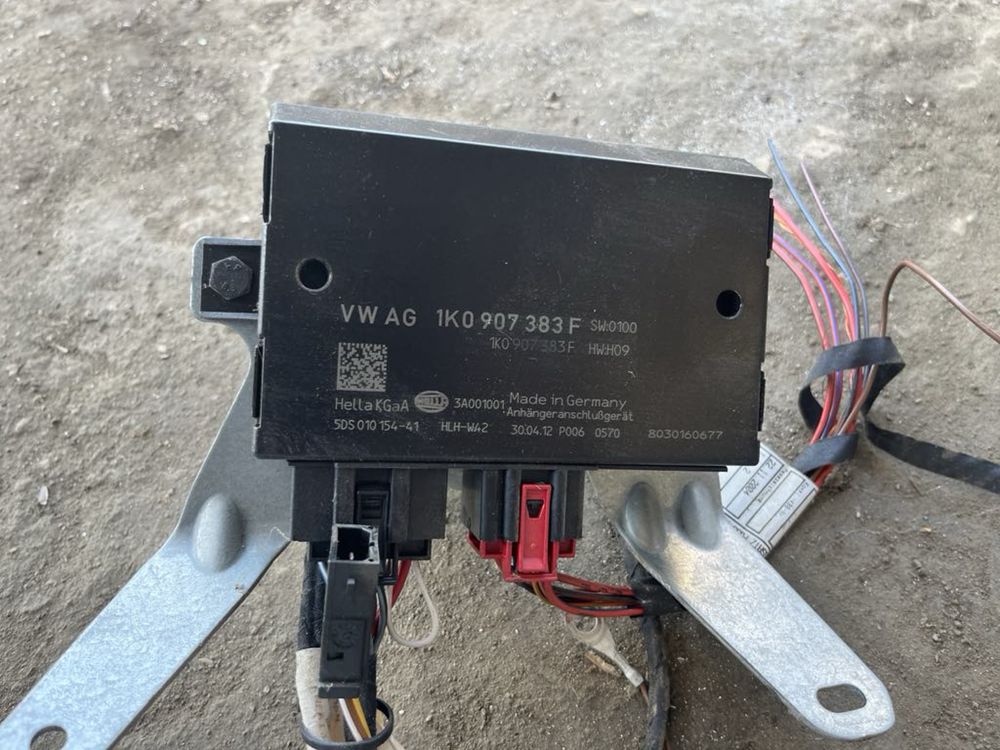 Теглич за Vw Golf 5 + plus 0120.1581 оригинален vw A50-x 1k0907383