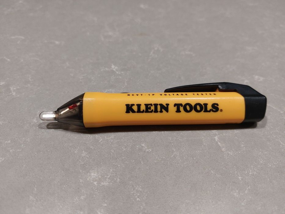Klein Tools. - тестер за напрежение