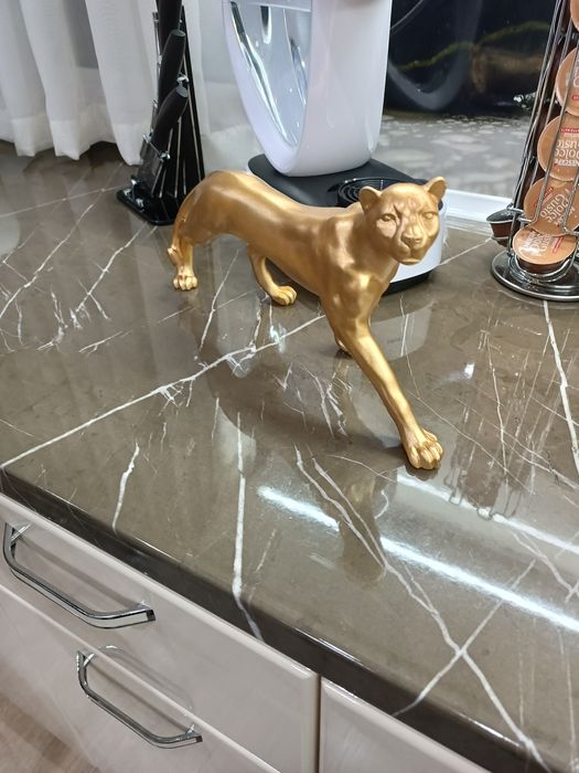 Статуетка Леопард златен