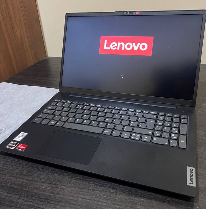 Ленова 8/256 ноутбук