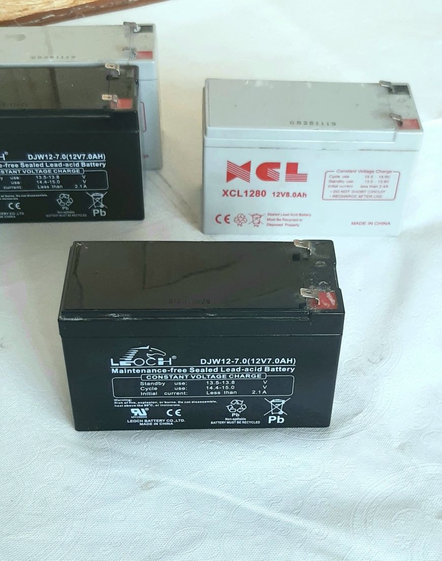 Аккумуляторные батареи  от ЮПС (UPS) 12V.  7-8Ah б/у.