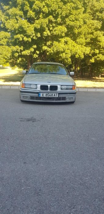 Продавам БМВ е36 320 купе /забележка/