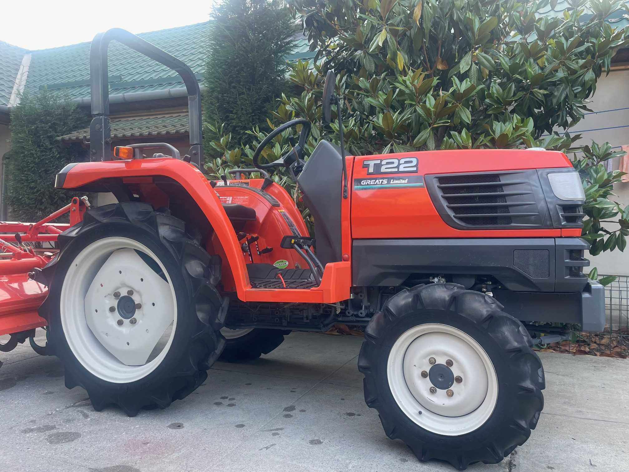 Tractor japonez Kubota T-22-4X4, 22CP