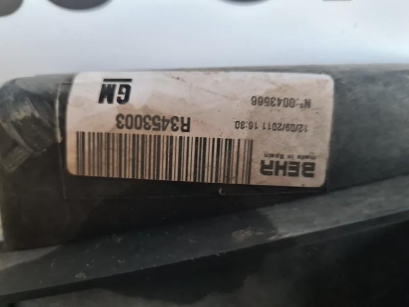Electroventilator radiator apa Opel Meriva B facelift 1.4 i 16V Ecotec