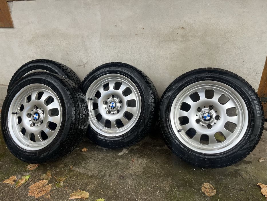 Джанти с Гуми BMW Style 46 и SUNFULL SF-982 205/55 R16