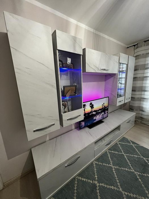 Mobila Living / Sufragerie ca noua