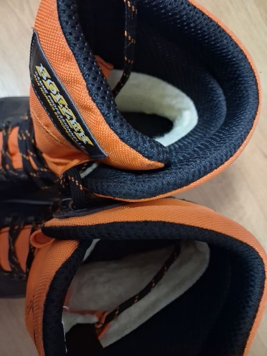 Bocanci de lucru imblaniti