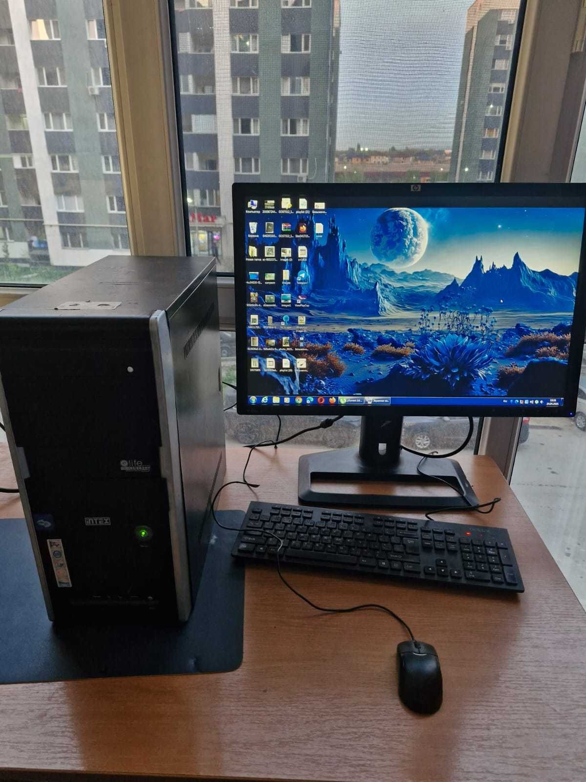 В продаже Компьютер i7