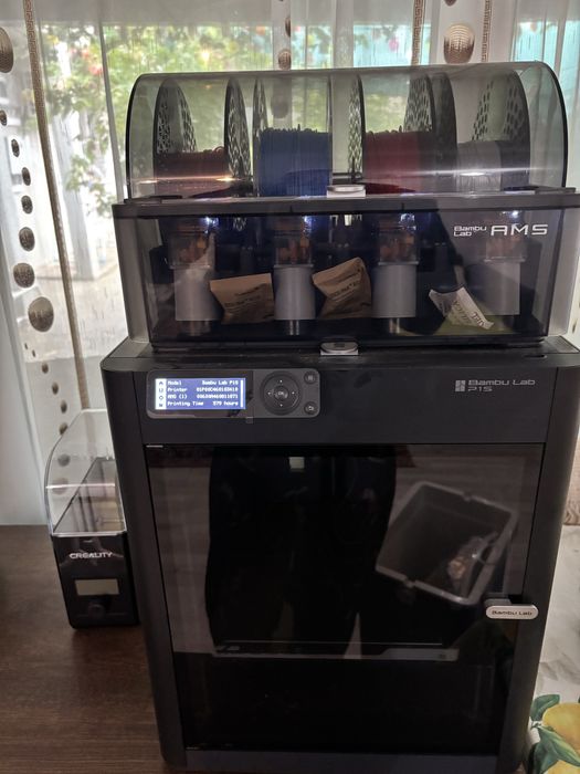 Imprimanta 3d Bambu lab P1S + AMS