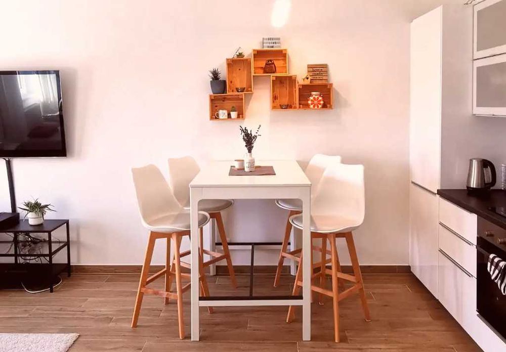 Дава се под наем Двустаен апартамент в Пловдив, Тракия - 64 кв.м за 255 € - Снимка #2