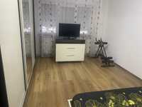 Inchiriez apartament Lapus.