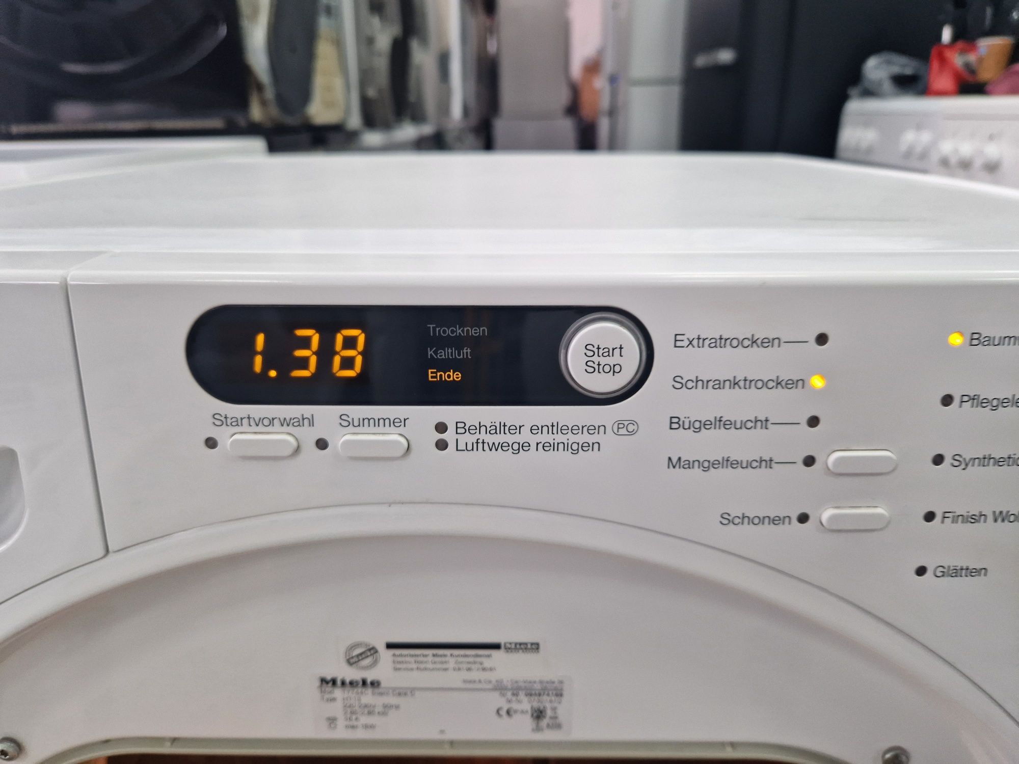 Сушилня MIELE Active Care W 1740 Пчелна пита