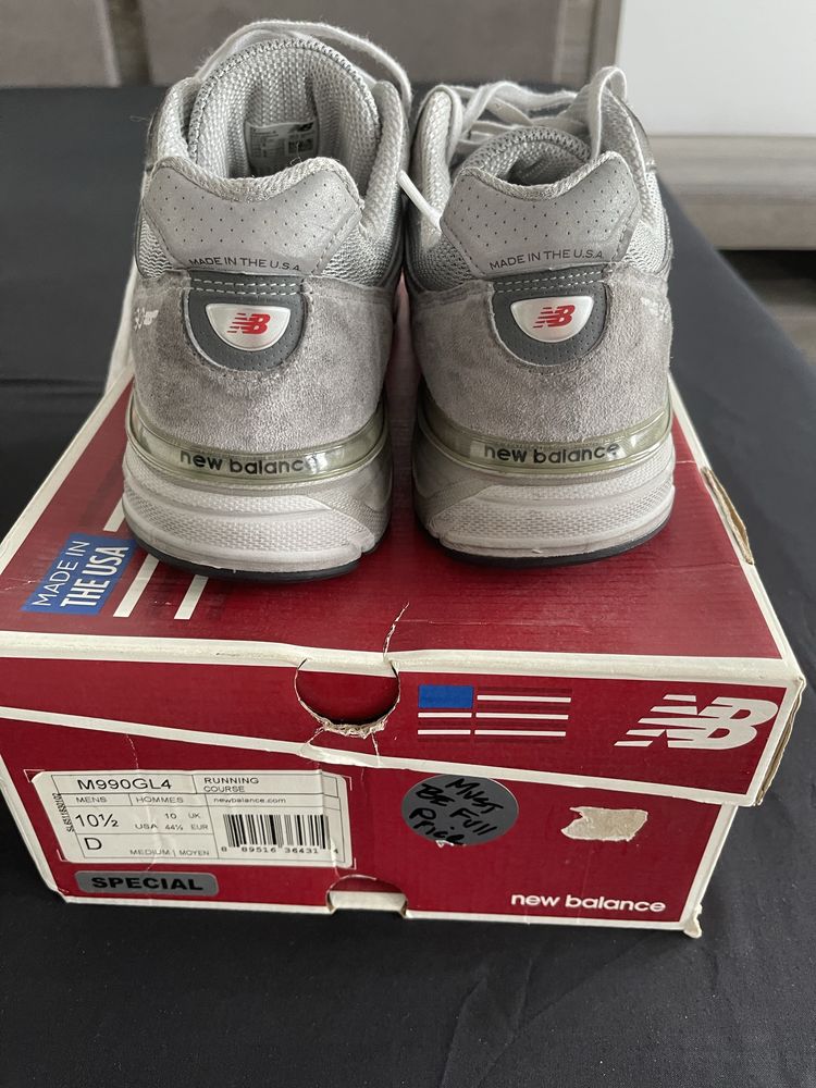 New Balance 990 v4 мъжки маратонки 44,5