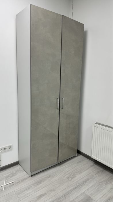 Шкафы разных размеров и назначений