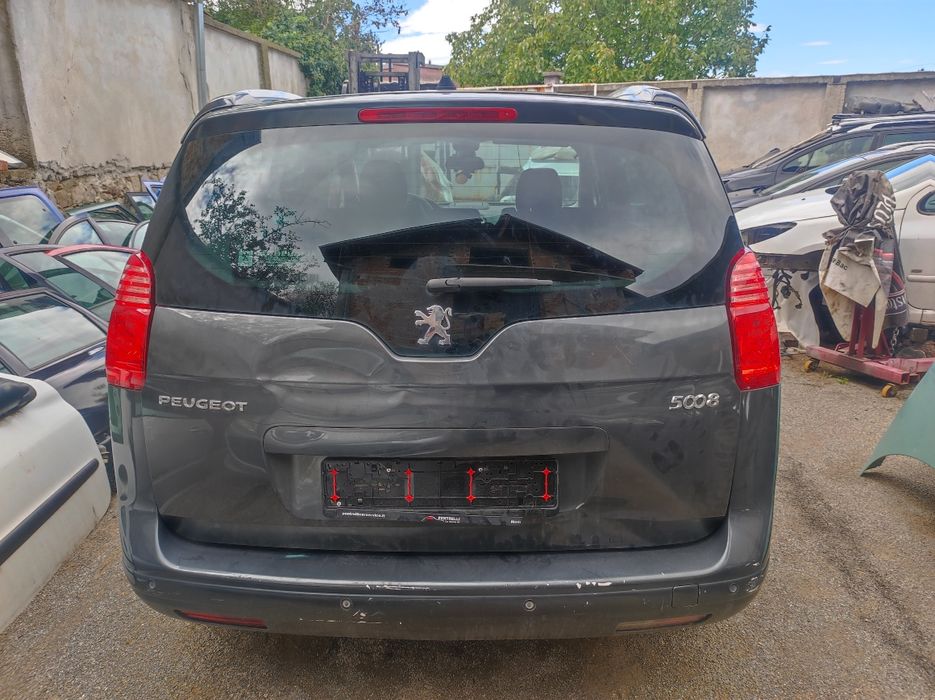 На части!Пежо-5008,2.0HDI-150к.с.