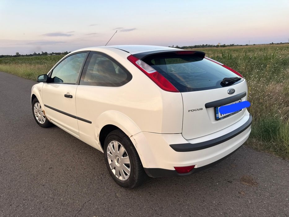 Vand Ford Focus 2, an 2005