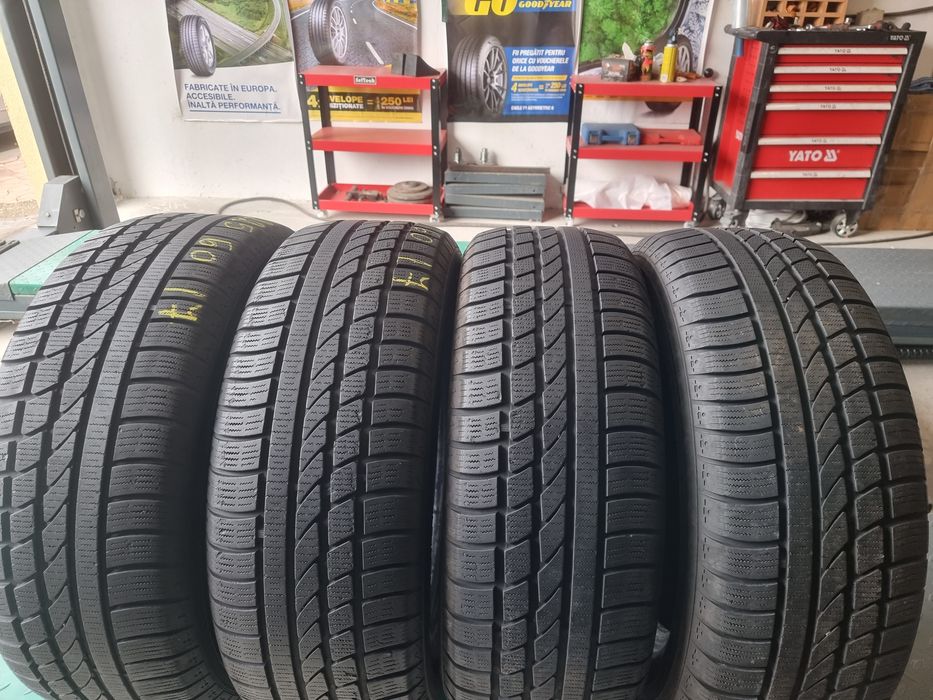 225 60 17 iarna Hankook adâncime profil 7mm montaj gratuit.