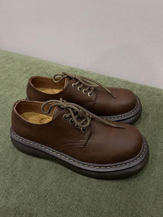 Новые кожаные ботинки (42 размер, большемерят)