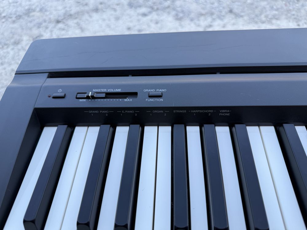 * Yamaha Digital Piano P-35 цифровое пианино в отличном состоянии