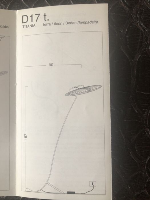 Ефектна ,дизайнерска ,стояща лампа