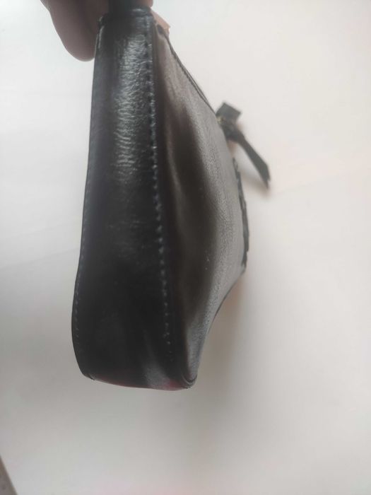 Geanta piele accesoriu moda anii 90