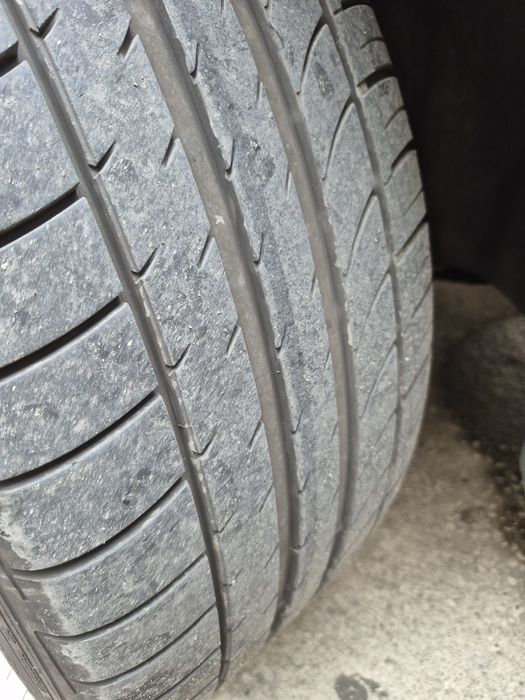 Летни гуми Dunlop 275 40 22, dot 2121