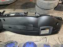 Plansa bord bmw e60/e61 cu suporti de pahare si head up display