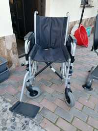 Vând cărucior handicap