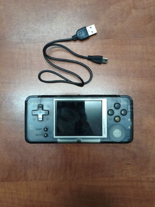 Consola portabila RS-97