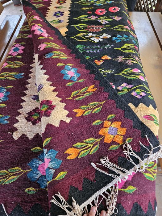 Covor oltenesc traditional 3m pe 2m din lână