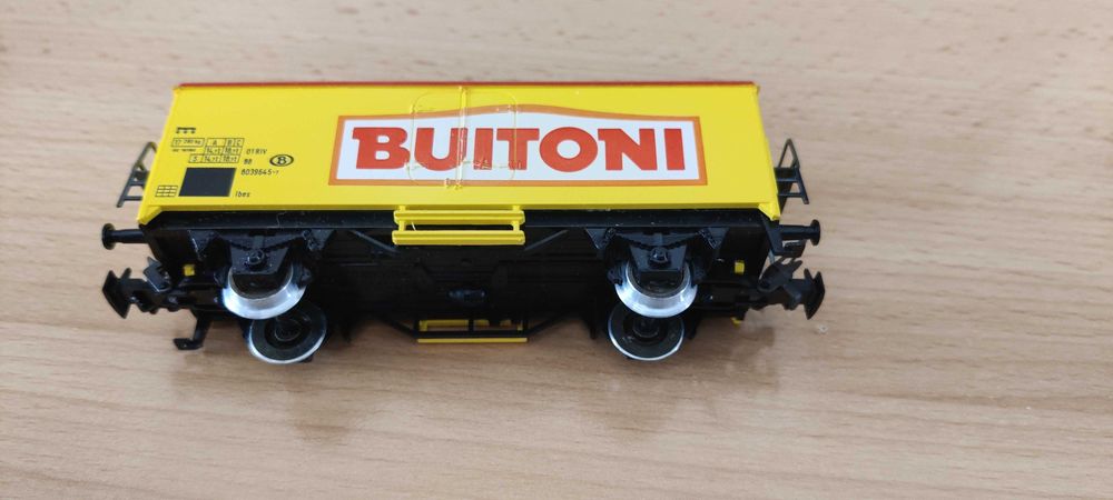 Оригинално вагонче Marklin HO Buitoni