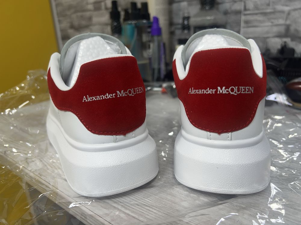 Alexander Mcqeen 38