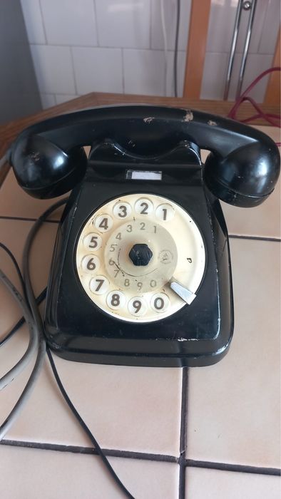 Telefon de provenienta Italia