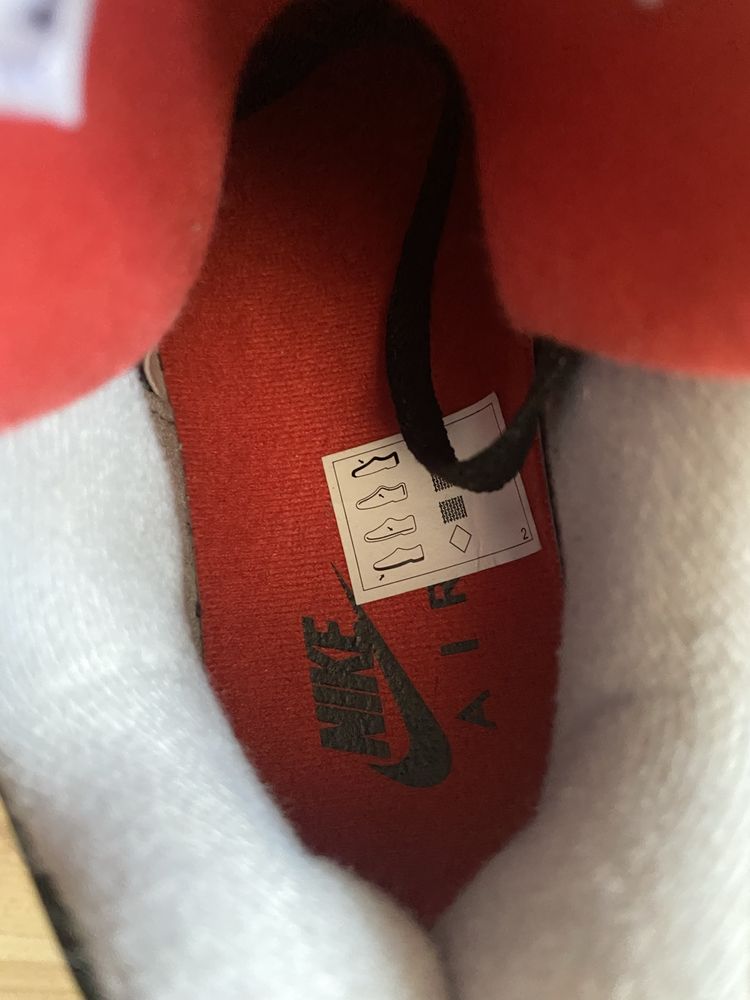 Jordan 4  Retro Bred 2019
