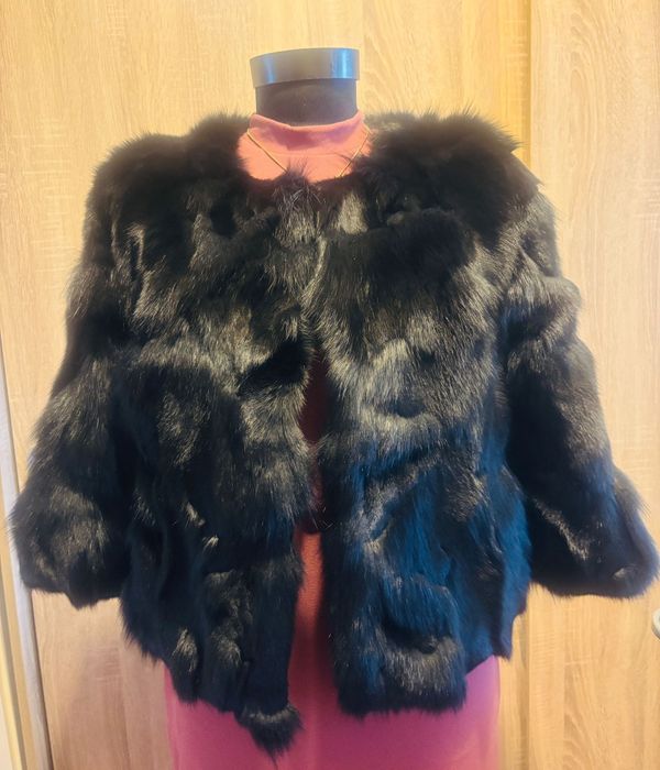 Blană naturala elegantă pentru o ținută de vis