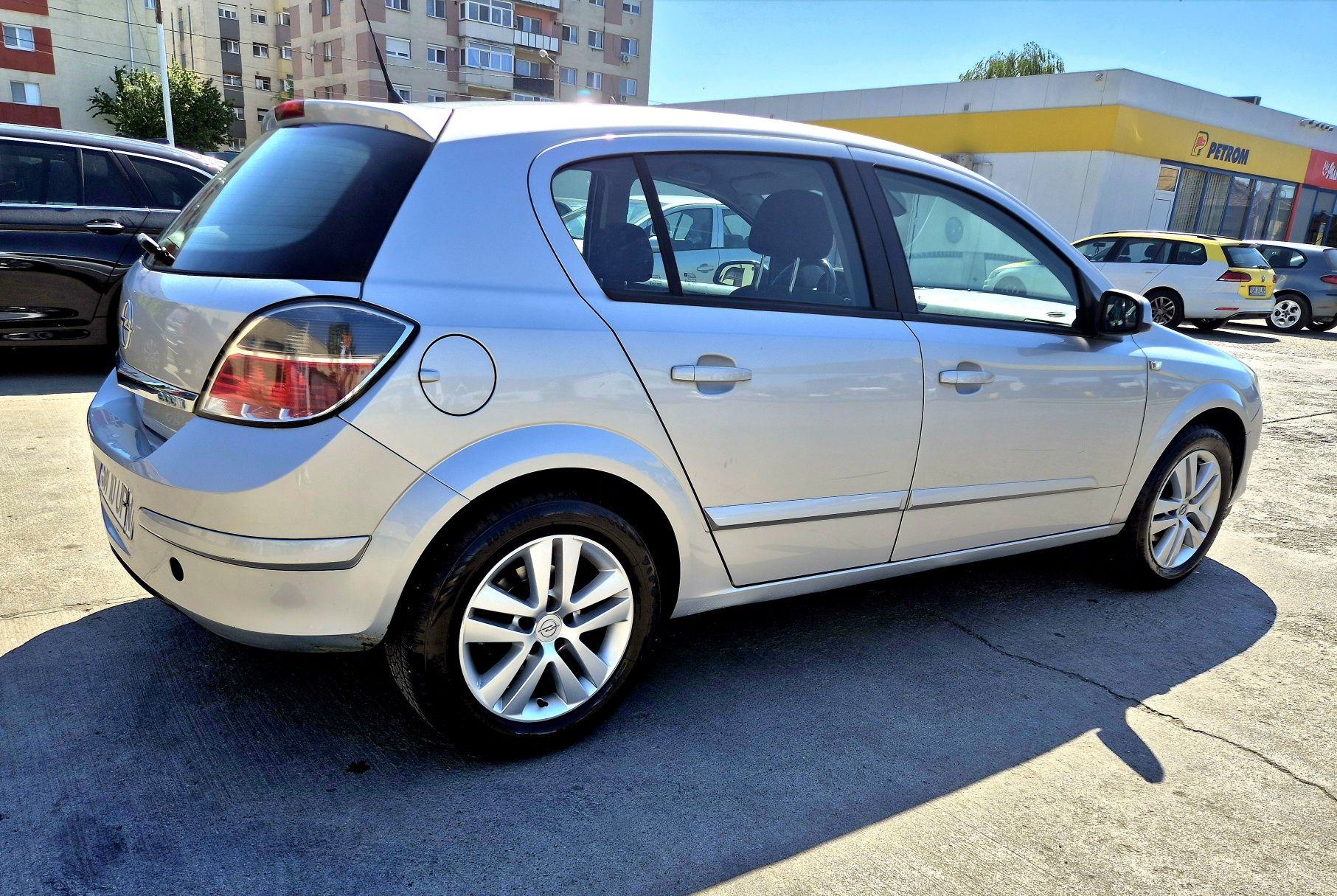 Vând Opel Astra H