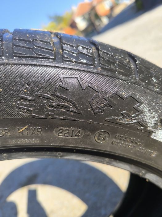 Гуми continental cross contact